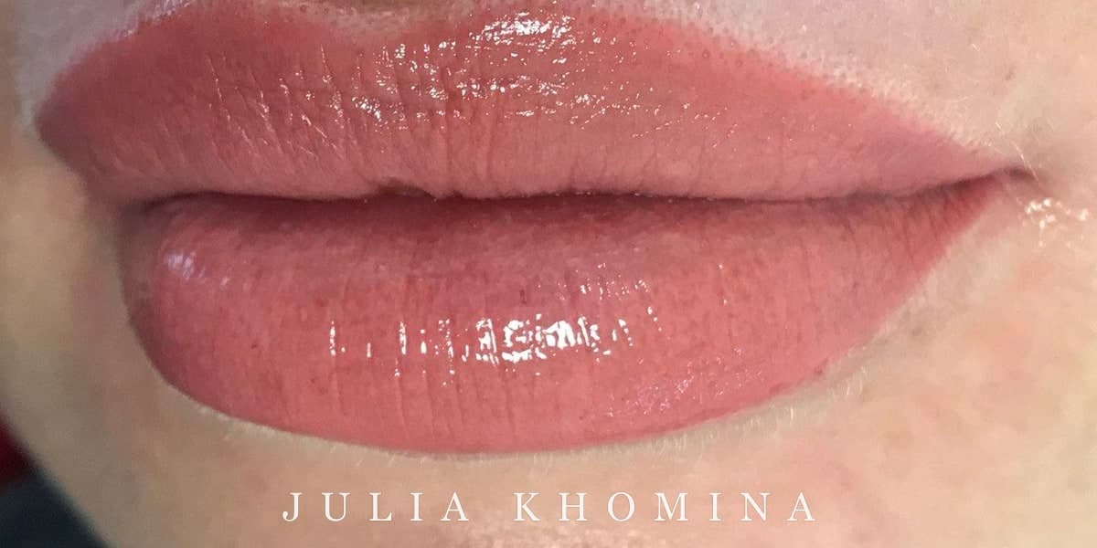 Maquillage permanent des lèvres — résultat