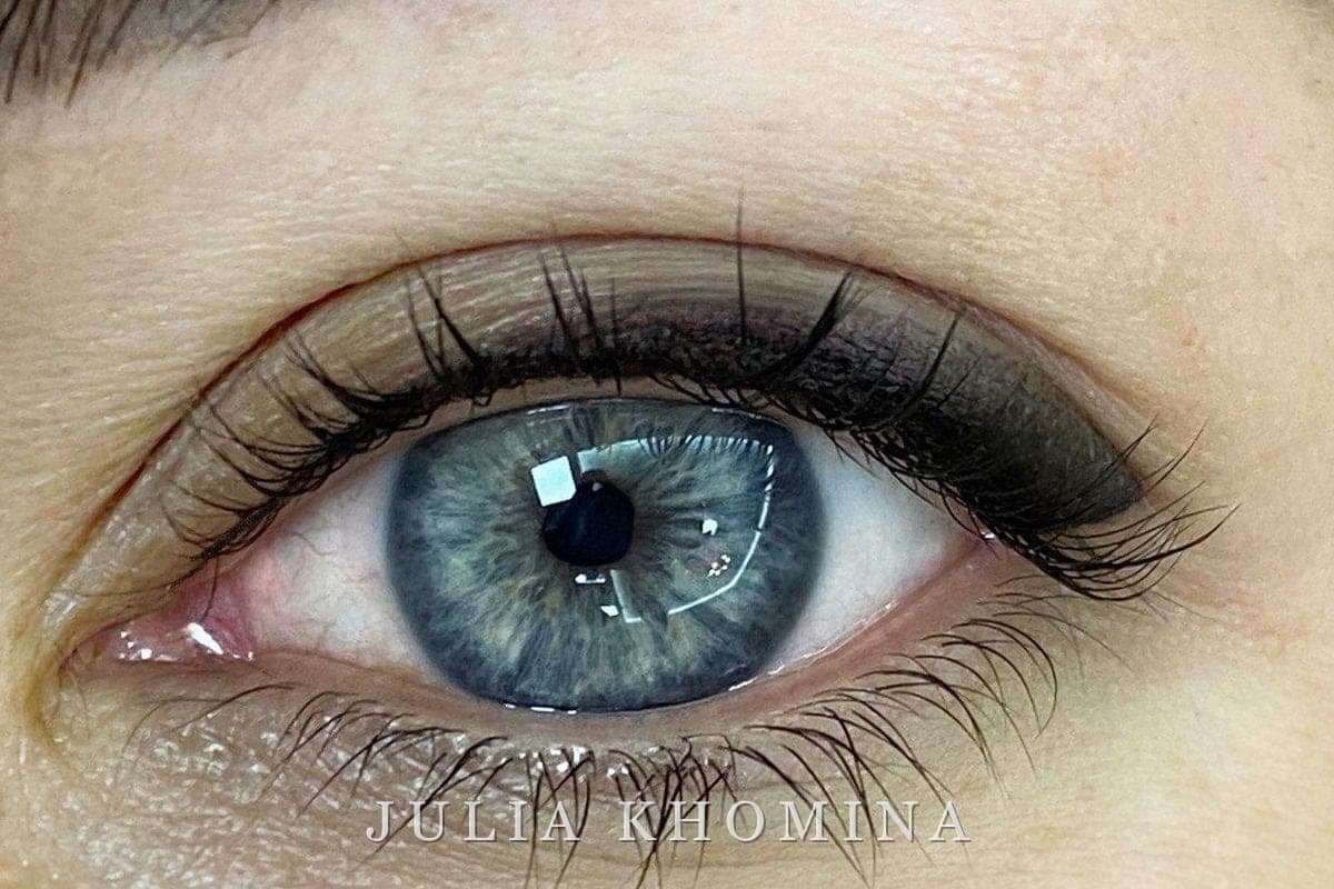 Eye-liner permanent — gros plan du trait