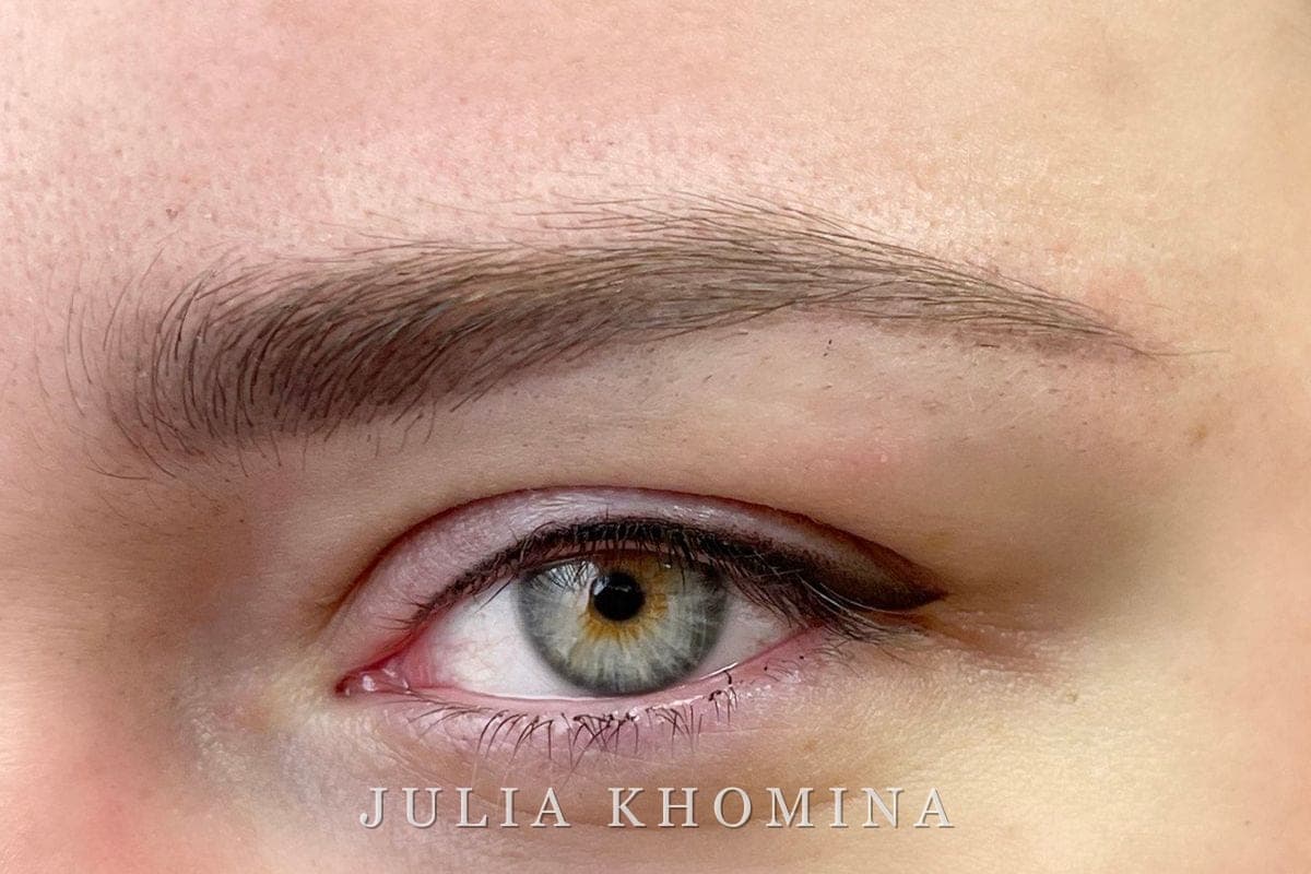 Eye-liner permanent — gros plan du trait