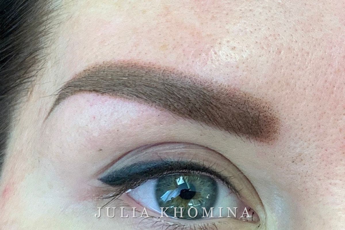 Eye-liner permanent — gros plan du trait
